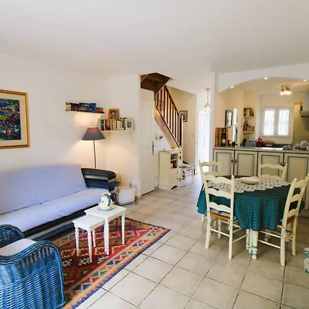 Gasvero Maison Climatisée Dans Domaine Privé Avec Piscine